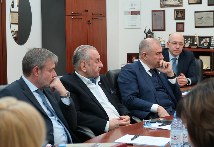 В АП Москвы состоялась встреча с руководителями адвокатских образований
