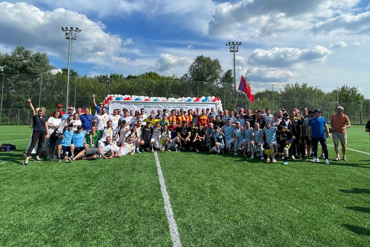 Команда АП Москвы заняла первое место во Всероссийском чемпионате по мини-футболу 