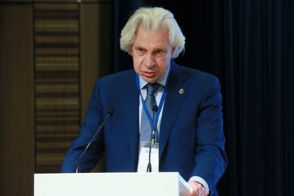 Дружба непоколебима, истина – не помеха Дружба непоколебима, истина – не помеха