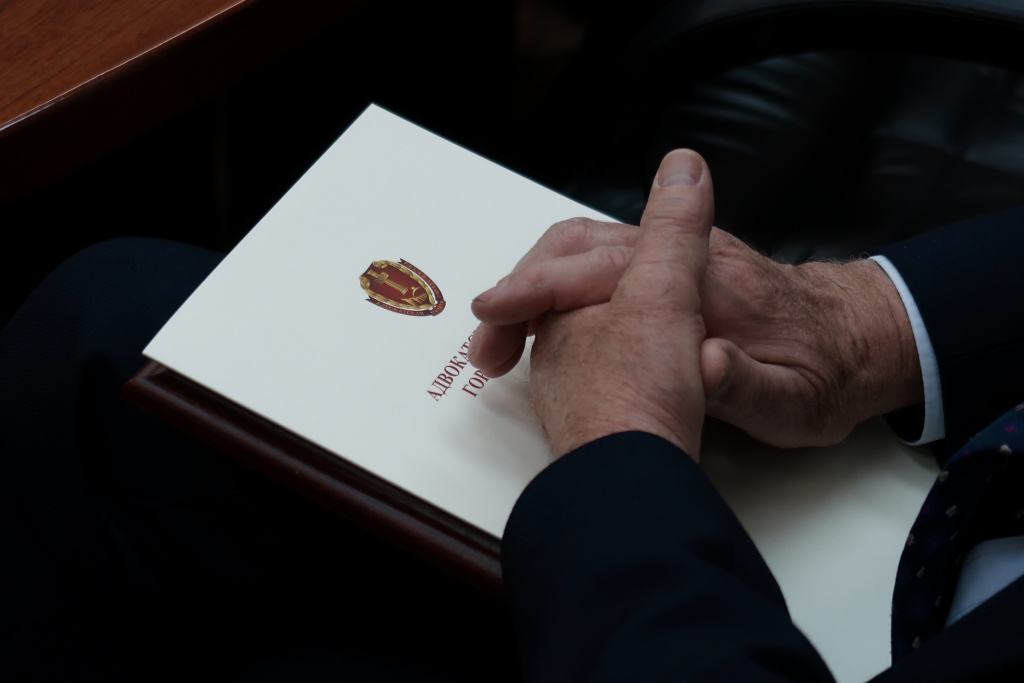 Заключение Комиссии Совета Федеральной палаты адвокатов Российской Федерации по защите прав адвокатов по приговору Петушинского районного суда Владимирской области от 17 января 2025 года в отношении адвокатов Кобзева В.Д.* и Липцера А.Е.*