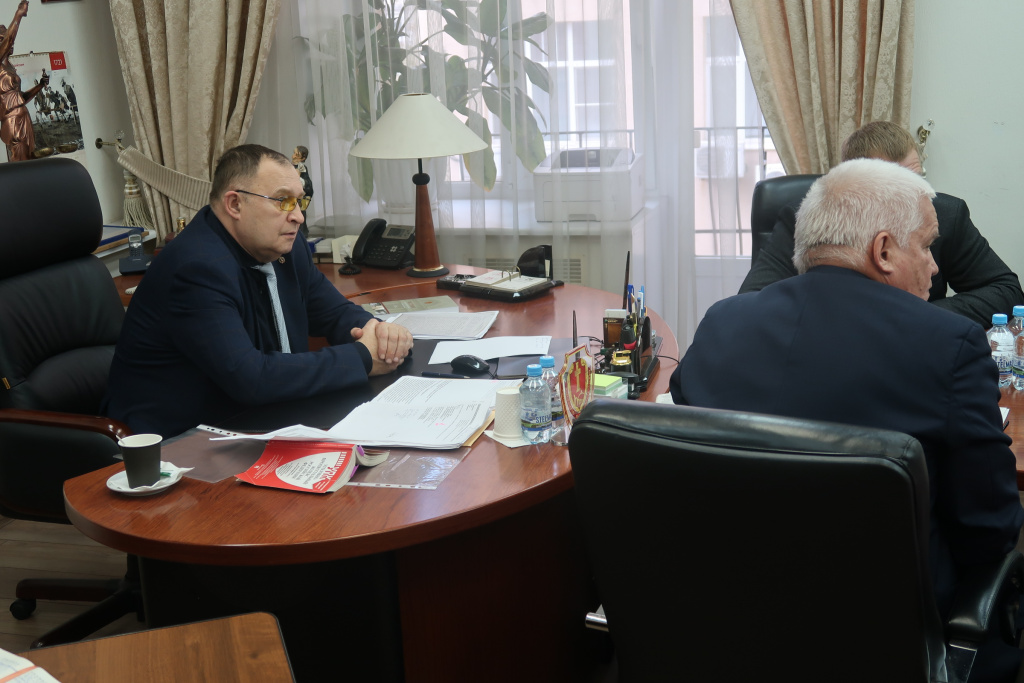 Допросы, обыски и отказ адвокату в допуске к подзащитному в следственном изоляторе: состоялось заседание Комиссии по защите прав адвокатов