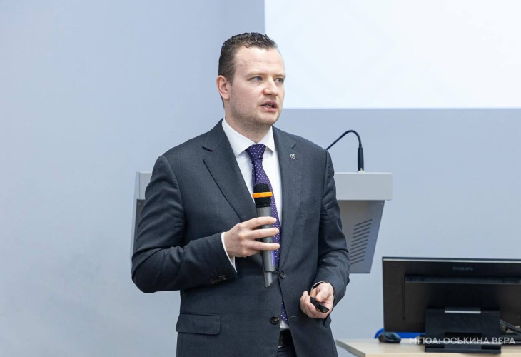 Член Совета АПМ Дмитрий Кравченко принял участие в заседании Рабочей группы Верховного суда РФ по обсуждению проектов изменений в постановления Пленума ВС РФ