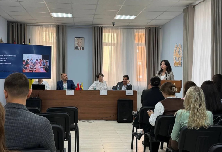 Совет молодых адвокатов АПМ презентовал проект «Модельные дисциплинарные производства» на конференции в Оренбурге