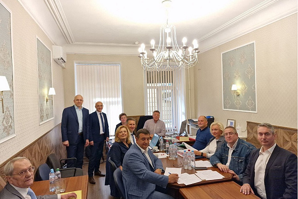 Адвокаты Москвы и Санкт-Петербурга планируют обмениваться опытом 