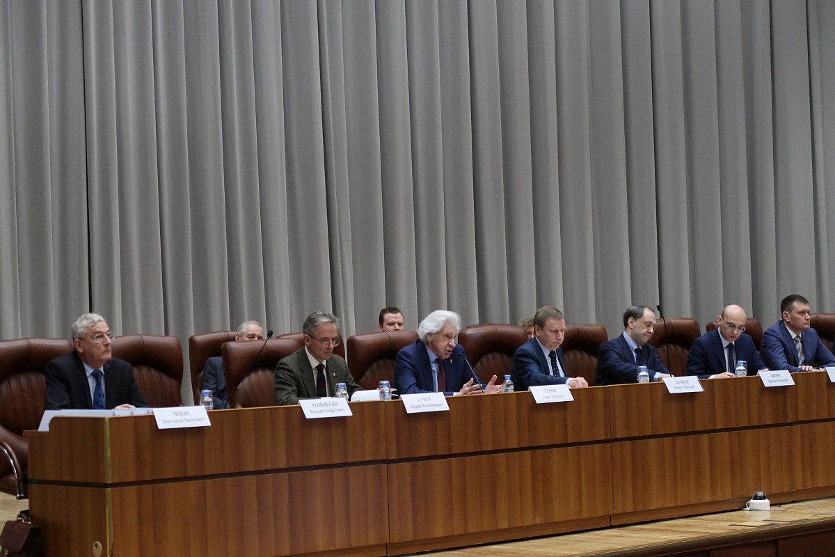 Напоминание о Двадцать первой ежегодной конференции адвокатов Адвокатской палаты города Москвы