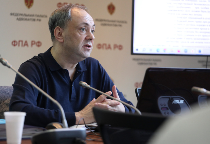 «Допустимость доказательств в уголовном процессе»: вице-президент АПМ провел мастер-класс для молодых адвокатов