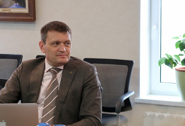 Поздравление с днем рождения Флейшману Игорю Ефимовичу Поздравление с днем рождения Флейшману Игорю Ефимовичу