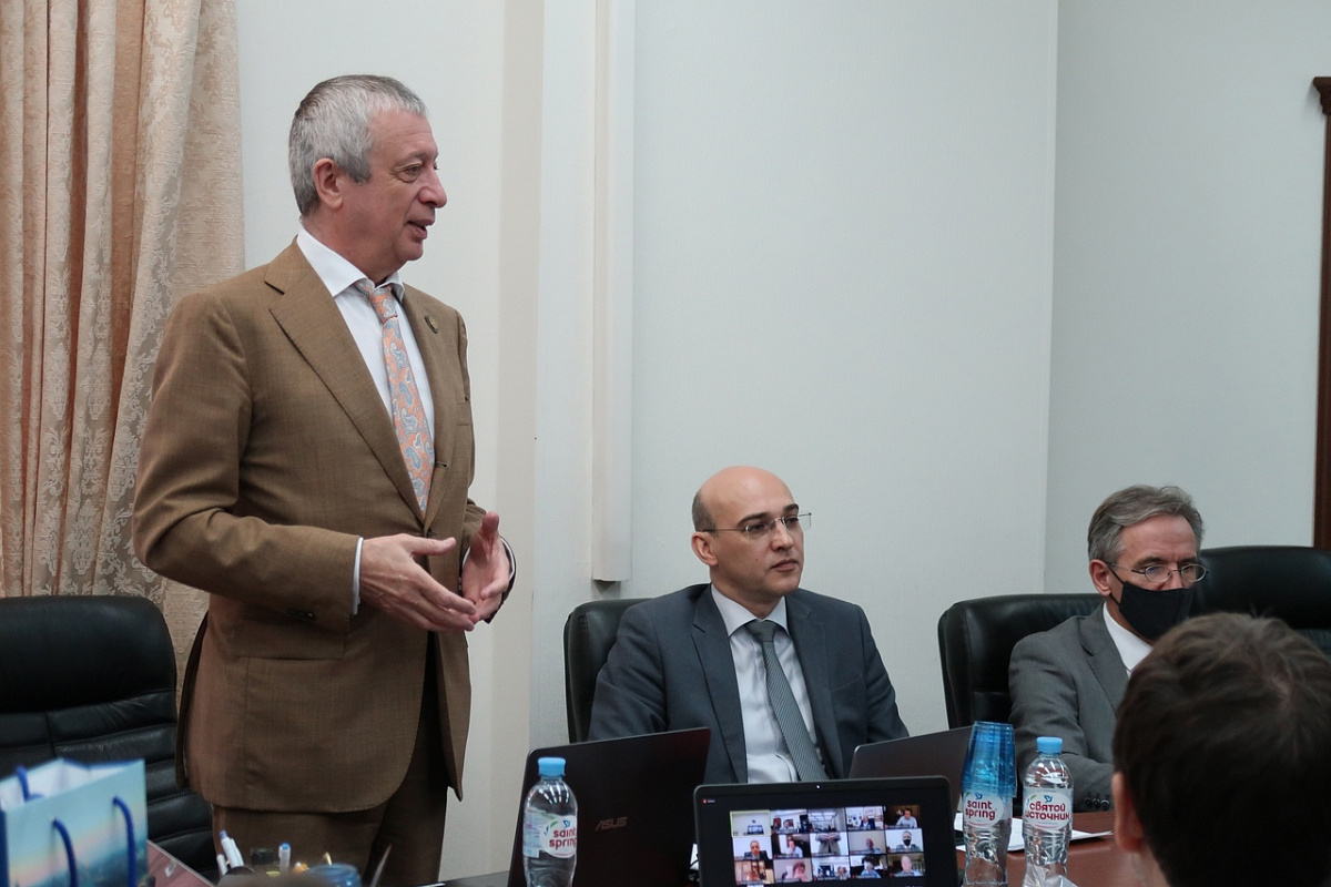 27 мая состоялось заседание Совета Адвокатской палаты города Москвы