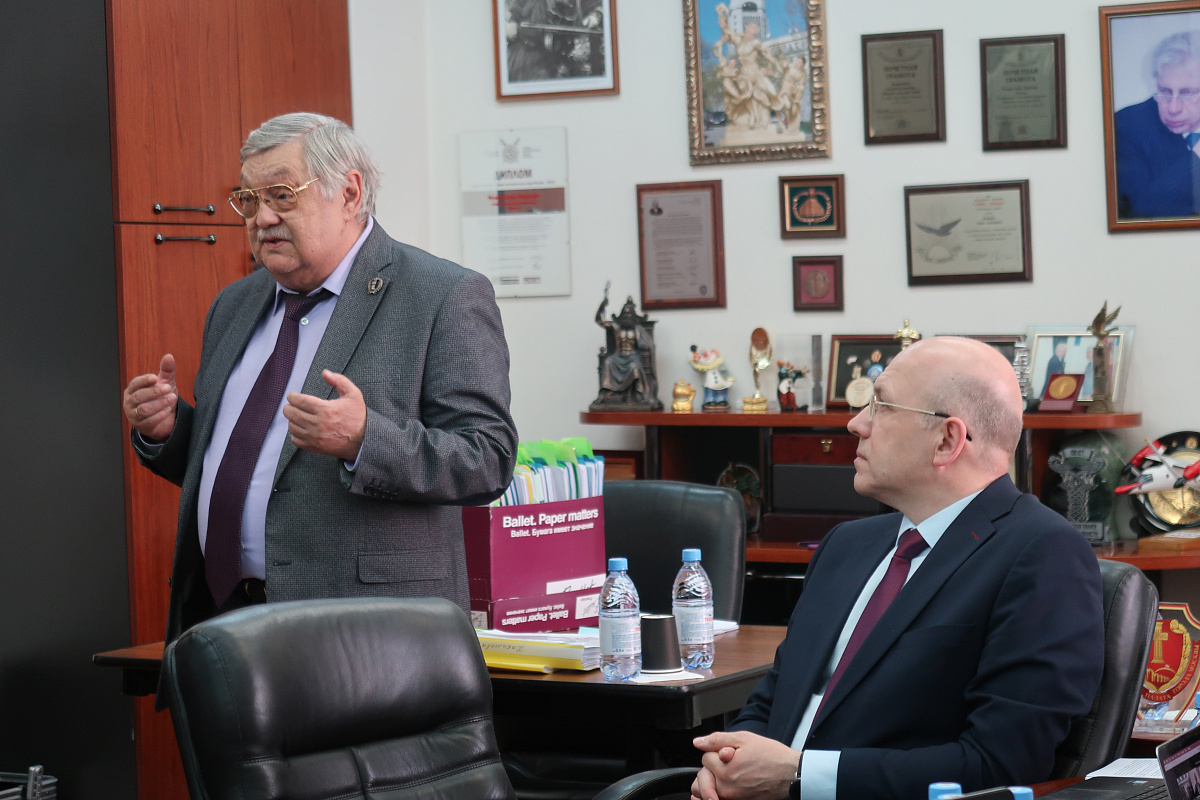 25 апреля состоялось заседание Совета Адвокатской палаты города Москвы