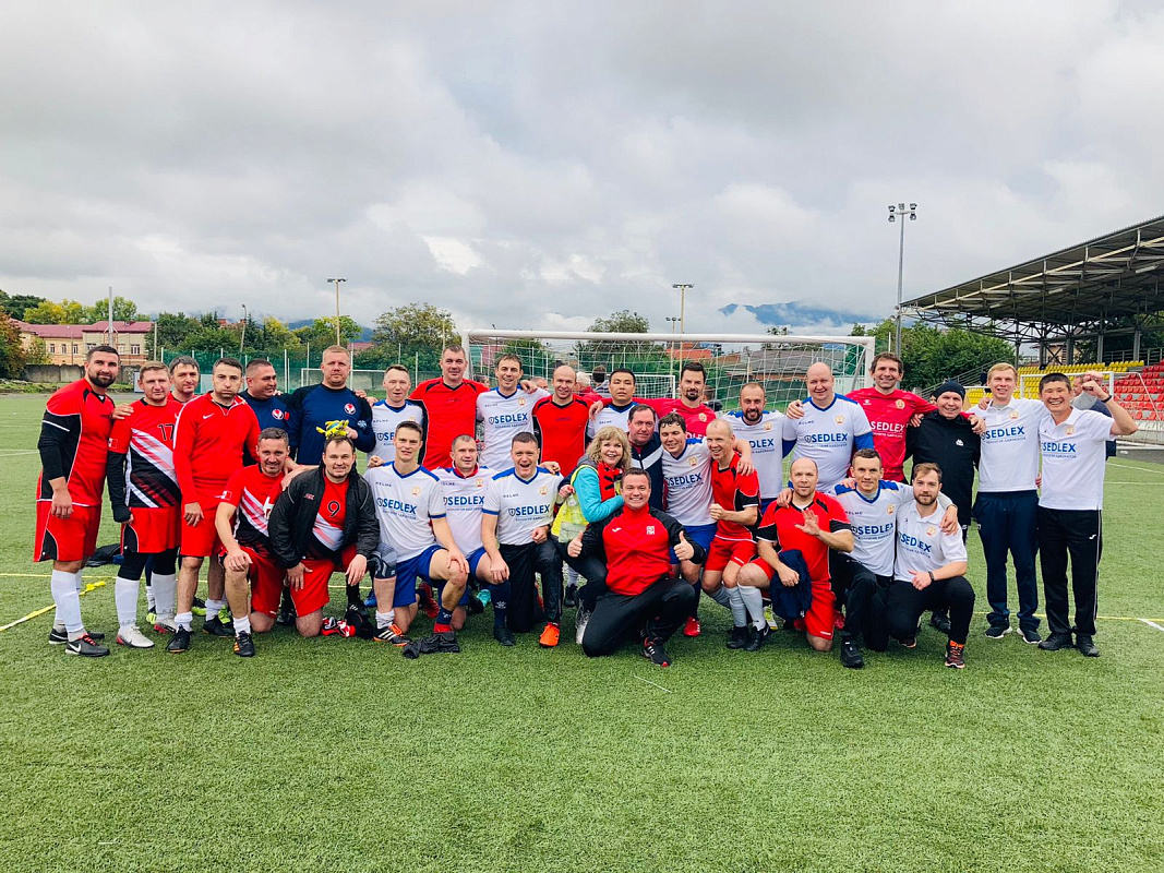 Сборная ФСАР заняла первое место на X-м Всероссийском чемпионате по мини-футболу среди адвокатов