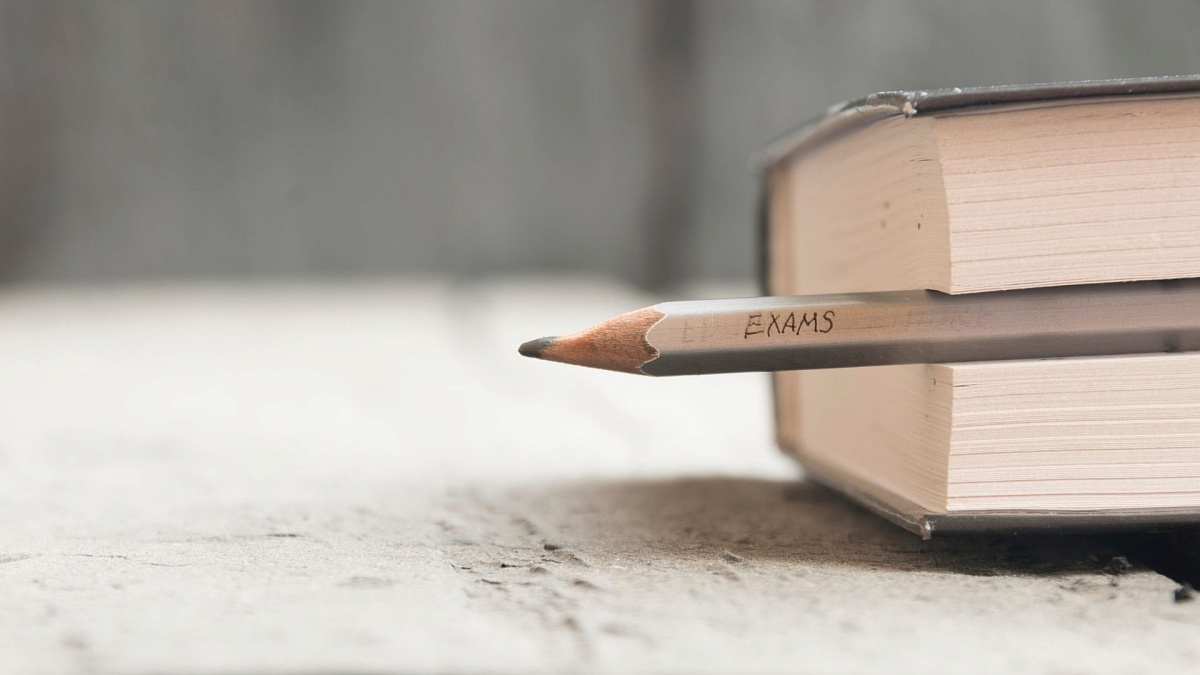 Адвокатская палата Москвы прокомментировала домыслы о «негласном правиле» недопуска в свои ряды бывших сотрудников правоохранительных органов