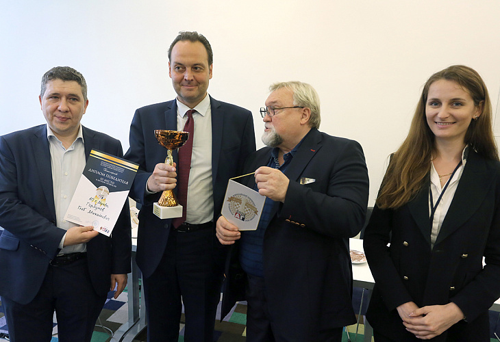 Адвокаты Москвы одержали победу в командном первенстве VII Всероссийского чемпионата по шахматам «Белая королева»