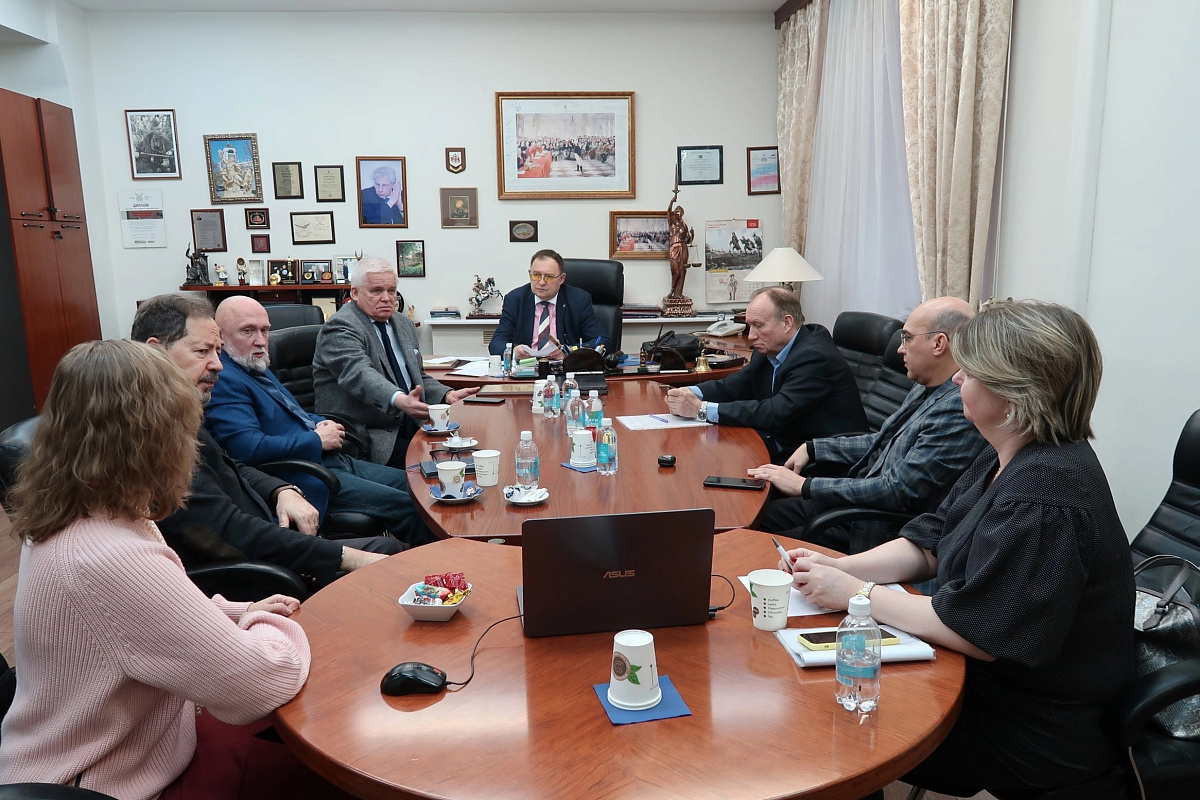 27 февраля состоялось заседание Комиссии Совета Адвокатской палаты Москвы по защите прав адвокатов