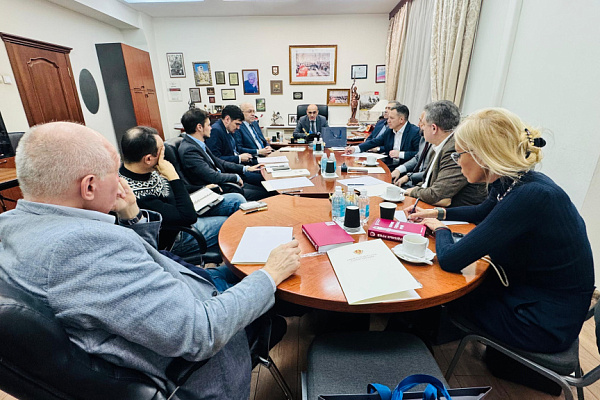 Президент АПМ провел встречу с лидерами крупных адвокатских образований Москвы