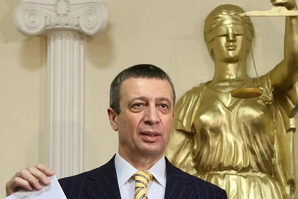 «Ничто и никто не сможет умалить ценность и верховенство права»